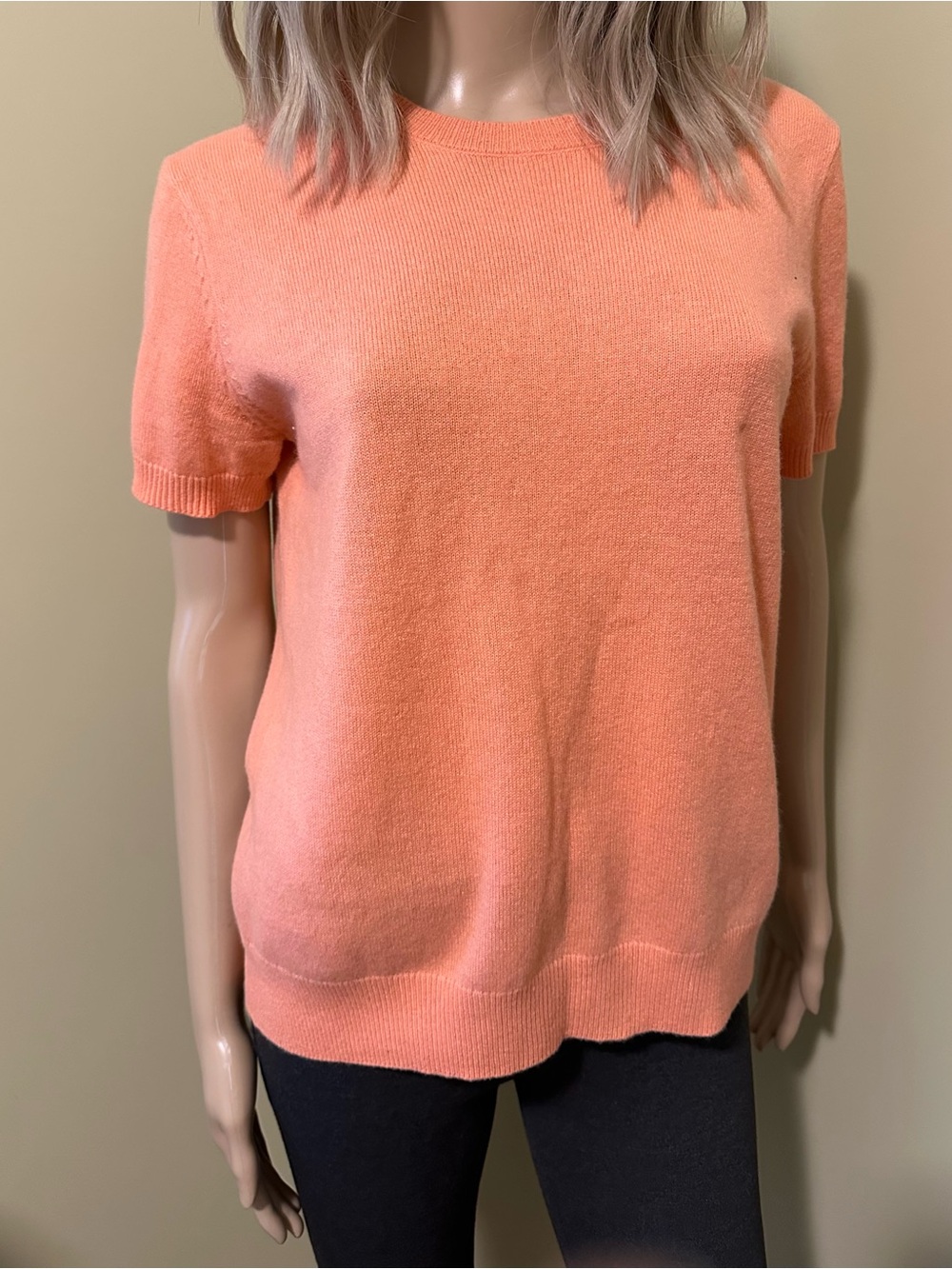 Tristan Short-Sleeve Knit Sweater in Coral Peach